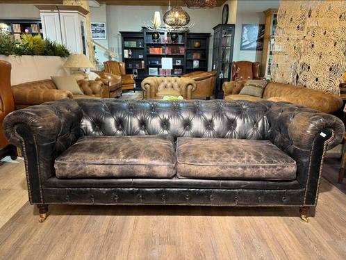 Chesterfield 3 Zits bank Vintage Zwart leer op wieltjes, Antiek en Kunst, Antiek | Meubels | Stoelen en Banken, Ophalen of Verzenden