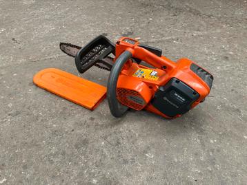 Husqvarna T536 LiXP Kettingzaag/tophandle incl accu en lader beschikbaar voor biedingen