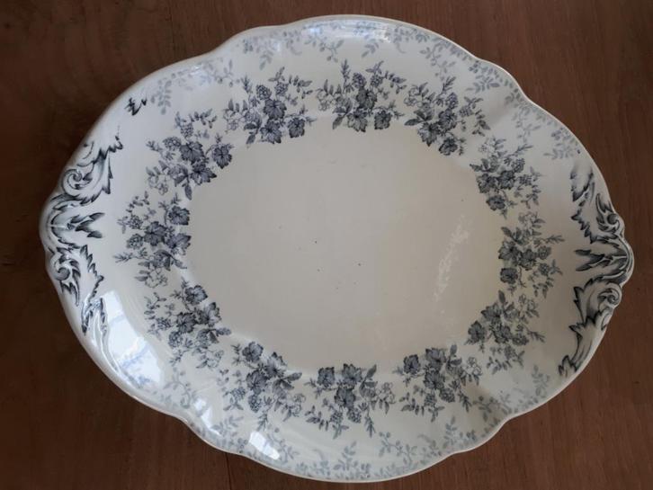 Ladas Bleu diepe serveerschaal, Antiek en Kunst, Antiek | Servies los, Ophalen of Verzenden