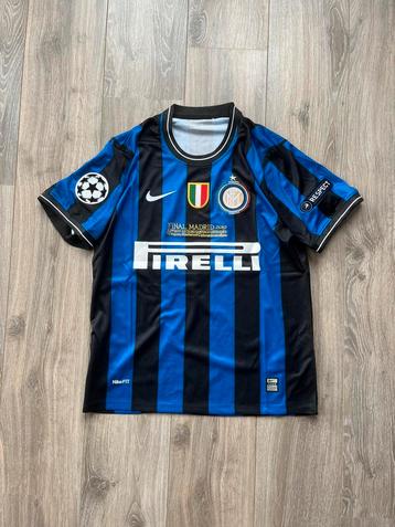 Inter Milan Thuis Tenue 2009-2010 Maat L beschikbaar voor biedingen