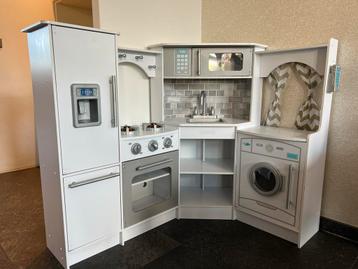 Kidkraft houten speelkeuken hoekopstelling,incl. Accessoires beschikbaar voor biedingen