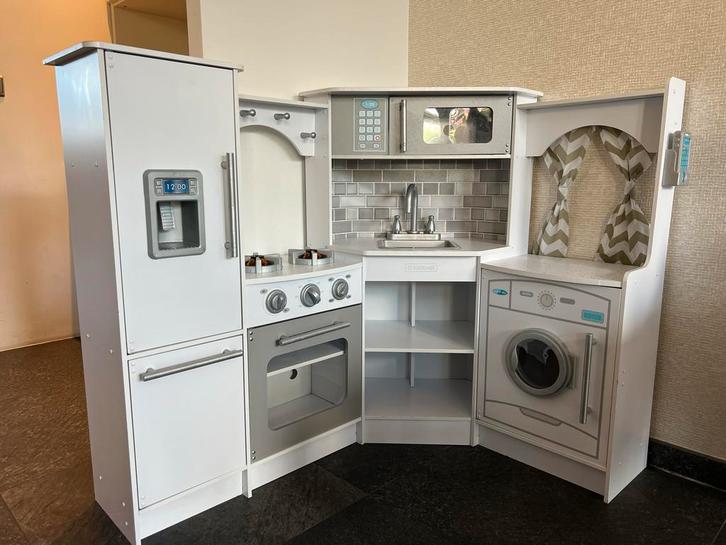 Kidkraft houten speelkeuken hoekopstelling,incl. Accessoires, Kinderen en Baby's, Speelgoed | Speelkeukens, Gebruikt, Speelkeuken