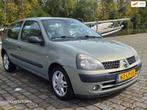 Renault Clio 1.4-16V Expression uniek km org nl auto elektri, Voorwielaandrijving, Gebruikt, Handgeschakeld, 39 €/maand