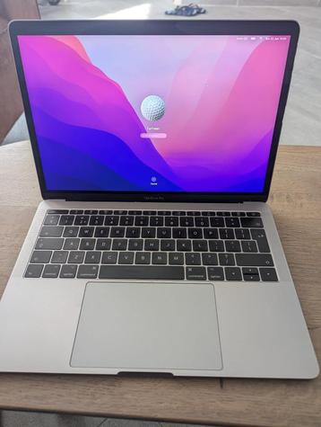 macbook pro 2017 model beschikbaar voor biedingen