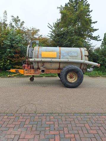Giertank 5800 Waterwagen Mesttank ,Palletdrager 750/1200kg beschikbaar voor biedingen