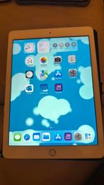 Tablet, Computers en Software, Apple iPads, Ophalen of Verzenden, Zo goed als nieuw, Goud