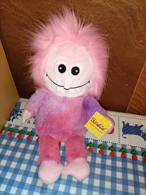 Sunkid roze monster meisje knuffel 28 cm groot, Kinderen en Baby's, Speelgoed | Knuffels en Pluche, Ophalen of Verzenden
