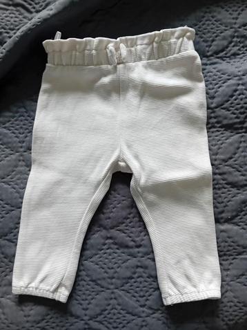 Legging. Maat 74. C&A  beschikbaar voor biedingen