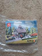 Faller HO Dorpsbrandweerkazerne - Nieuw!, Hobby en Vrije tijd, Modeltreinen | H0, Ophalen of Verzenden