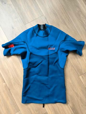 ION wet shirt maat M beschikbaar voor biedingen