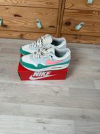 Nike Air Max 1 Watermelon - Maat 44, Ophalen of Verzenden, Zo goed als nieuw, Overige kleuren, Sneakers of Gympen