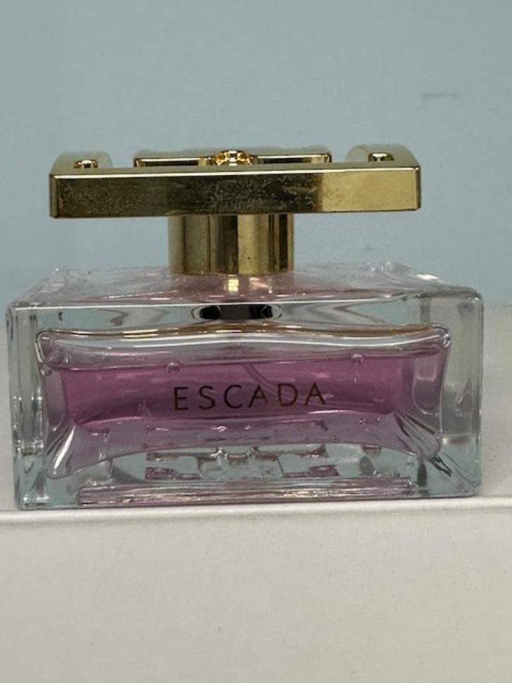 Escada Especially Escada eau de parfum 50ml met nog 75% inh., Sieraden, Tassen en Uiterlijk, Uiterlijk | Parfum, Gebruikt, Verzenden