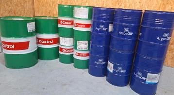 60 liter en 200 liter vaten vuurton beschikbaar voor biedingen