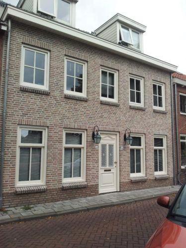 Huur appartement/woning, Huizen en Kamers, Huizen te huur, Utrecht, Benedenwoning, Direct bij eigenaar, A