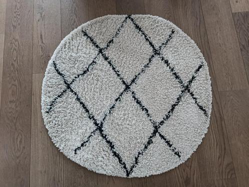 Mooi trendy hoogpolig scandinavisch tapijt 120 cm diameter, Huis en Inrichting, Stoffering | Tapijten en Kleden, Zo goed als nieuw