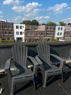 Twee donkerblauwe kunststof tuinstoelen, Ophalen, Zo goed als nieuw, Kunststof