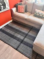 Vloerkleed Zuiver, Ophalen, Zo goed als nieuw, Rechthoekig, 200 cm of meer