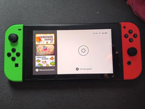 Nintendo Switch v2 2019, Spelcomputers en Games, Spelcomputers | Nintendo Switch, Gebruikt, Switch 2019 Upgrade, Met 2 controllers