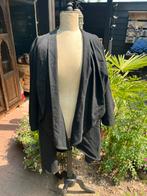 Zwarte jas van schapen wol maat xl, Kleding | Dames, Jassen | Winter, Ophalen of Verzenden, Gedragen, Maat 46/48 (XL) of groter