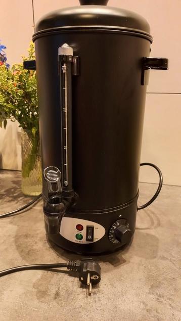 Glühwein / Thee ketel 8 liter huren Balkbrug beschikbaar voor biedingen