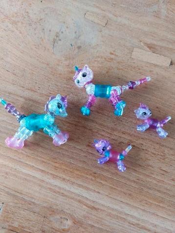 Twisty Petz 4x armband/ring en speelgoed in 1. beschikbaar voor biedingen