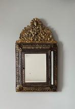 Antieke spiegel met borstels, Ophalen of Verzenden