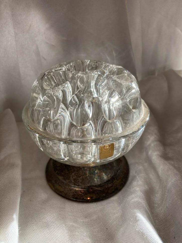 Vintage VMC Reims bloemensteker met 19 gaten, Antiek en Kunst, Antiek | Glas en Kristal, Ophalen of Verzenden