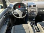 Volkswagen Touran 1.6 102PK Comfortline Business 7pers Clima, Auto's, Voorwielaandrijving, Stof, Zwart, 4 cilinders
