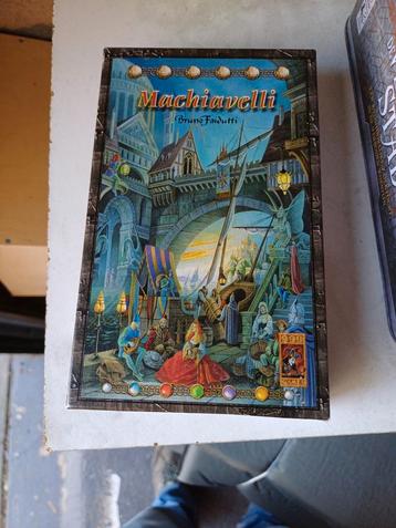 Machiavelli Kaartspel beschikbaar voor biedingen