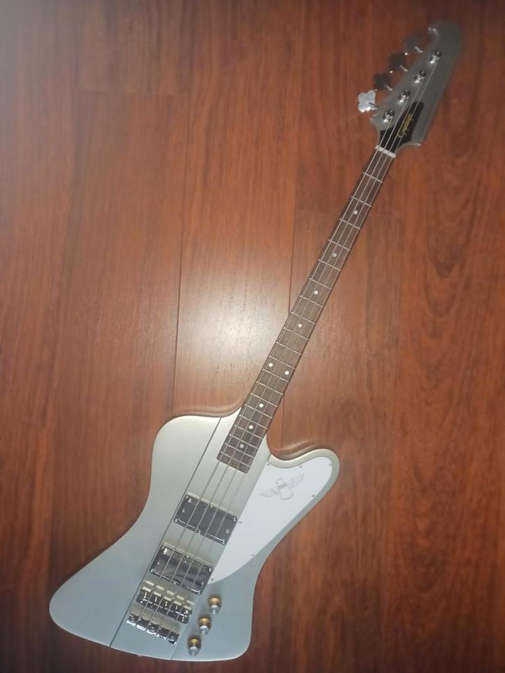 TK: Epiphone Thunderbird '64 Bass Silver Mist Nieuw, Muziek en Instrumenten, Snaarinstrumenten | Gitaren | Bas, Nieuw, Elektrisch