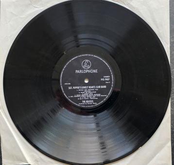 The Beatles - Sgt. Pepper (Zonder Hoes) beschikbaar voor biedingen