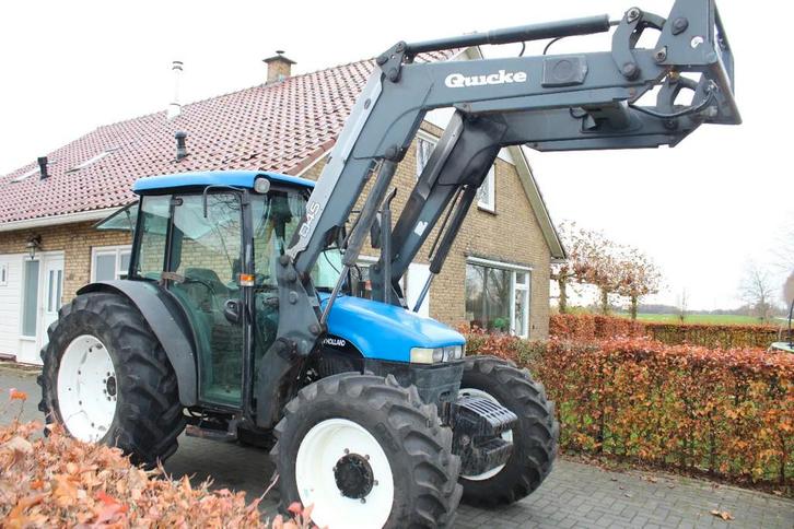 New Holland TN75S (bj 2001), Zakelijke goederen, Agrarisch | Tractoren, 5000 tot 7500, New Holland, tot 80 Pk, Gebruikt