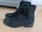 Suède enkellaarsjes, Kleding | Dames, Zwart, Lage of Enkellaarzen, Ophalen of Verzenden, Zo goed als nieuw