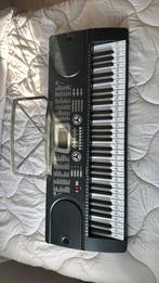 Aengus keyboard te koop met standaard en krukje en speelboek, Muziek en Instrumenten, Keyboards, Ophalen, 61 toetsen, Yamaha, Zo goed als nieuw