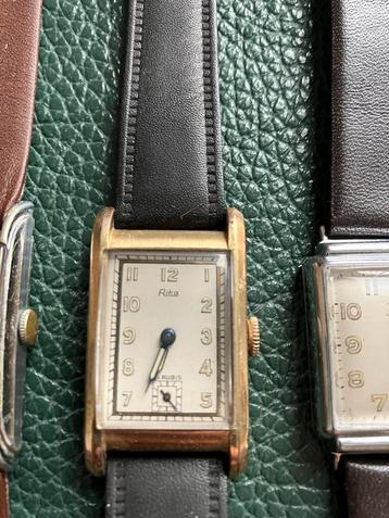 Lot Art Deco Horloges Jaren 50 - Handopwinders beschikbaar voor biedingen