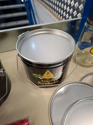 Kesbeke emmer, zo goed als nieuw  beschikbaar voor biedingen
