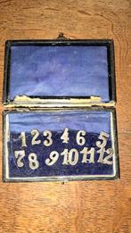 Vintage Zilveren Tafelnummers in Doosje, Antiek en Kunst, Ophalen of Verzenden