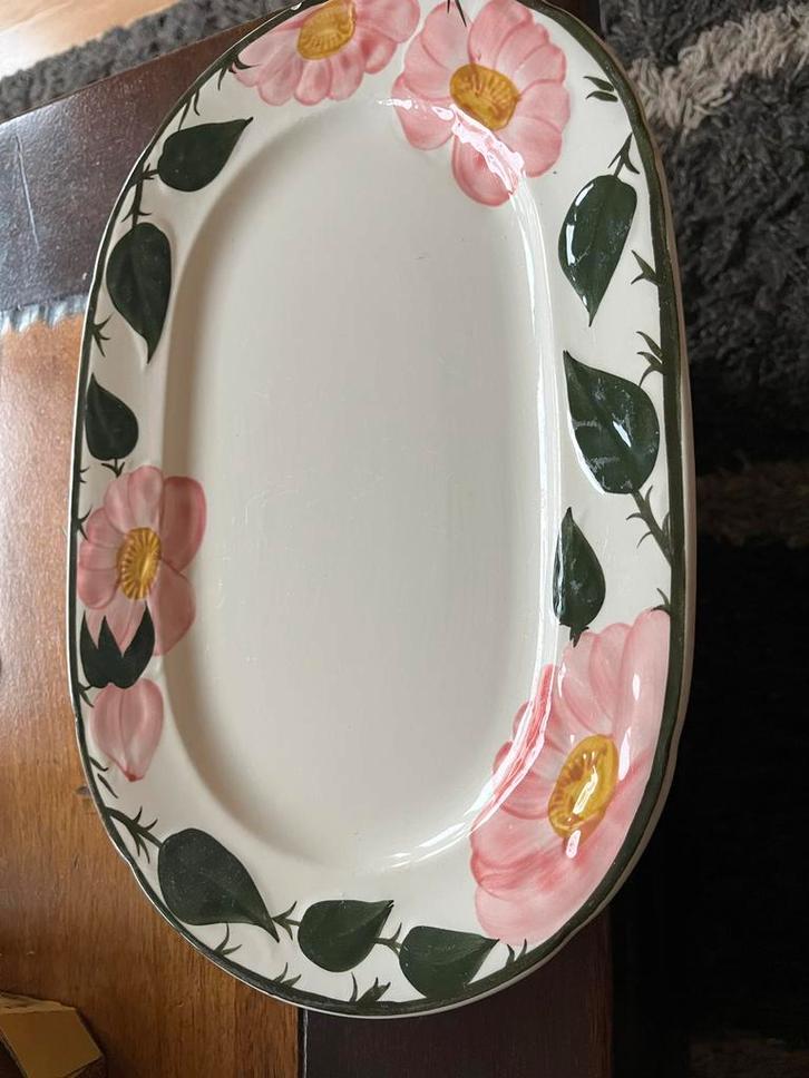 Villeroy & Boch Wild Rose Schaal, Huis en Inrichting, Woonaccessoires | Schalen en Manden, Gebruikt, Schaal, Ovaal, Porselein of Keramiek