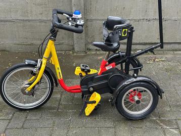 Huka AT-A Kinderfiets met voetenbakjes beschikbaar voor biedingen