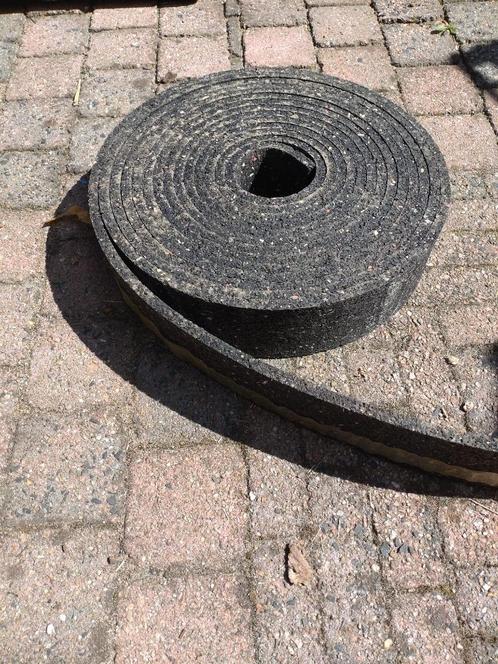 Rubbergranulaat strook op rol – 10 meter lang, 8 cm breed, 1, Doe-het-zelf en Verbouw, Isolatie en Afdichting, Nieuw, Vloerisolatie