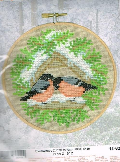 Cado permin borduurpakket, roodborstjes in vogelhuisje, Hobby en Vrije tijd, Borduren en Borduurmachines, Nieuw, Borduurpakket