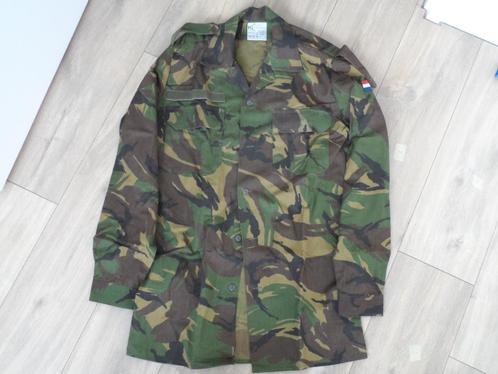 Jas overhemd woodland camou lange mouw mt 48/50, nw, Verzamelen, Militaria | Algemeen, Landmacht, Overige typen, Nederland, Ophalen of Verzenden