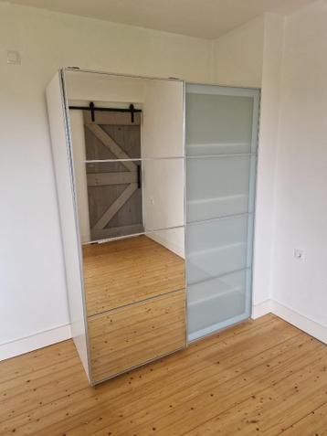 Ikea PAX kledingkast met planken en hangruimte - afbeelding 1