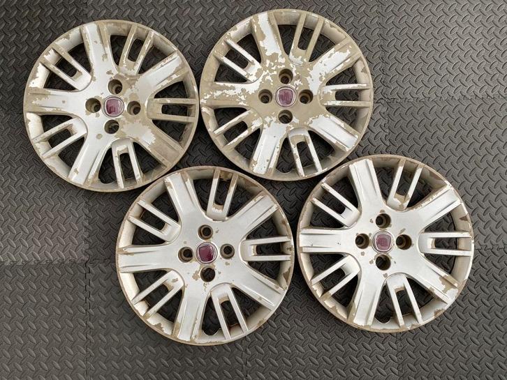 Set originele Fiat Doblo wieldoppen 15 inch, Auto diversen, Wieldoppen, Gebruikt, Ophalen of Verzenden