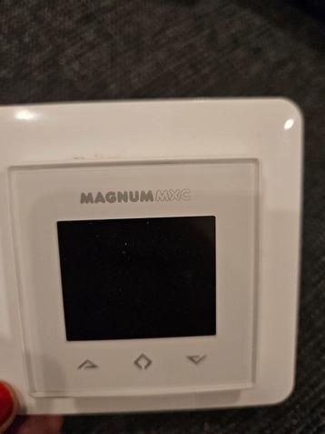 Magnum mxc thermostaat  beschikbaar voor biedingen