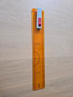 Grote vintage Rotring 42 cm liniaal voor tekentafel €7,50, Hobby en Vrije tijd, Tekenen, Ophalen of Verzenden, Zo goed als nieuw