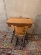 Vintage Kinderbureau met Stoel, Ophalen of Verzenden, Gebruikt, Bureau