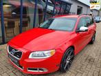 Volvo V70 2.5FT R-Design 230PK LEER / XENON / 19'' VELGEN, Auto's, Gebruikt, Zwart, Elektrische ramen, 2521 cc