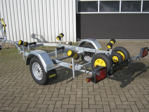 Boottrailers:Pega 650 kg en 750kg Kanteltr. nieuw MODEL 2024, Watersport en Boten, Boottrailers, Nieuw, Overige typen, Minder dan 1500 kg