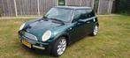 Mini 1.6 16V Cooper 2003 Groen, Auto's, Mini, Voorwielaandrijving, 15 km/l, Zwart, 4 cilinders